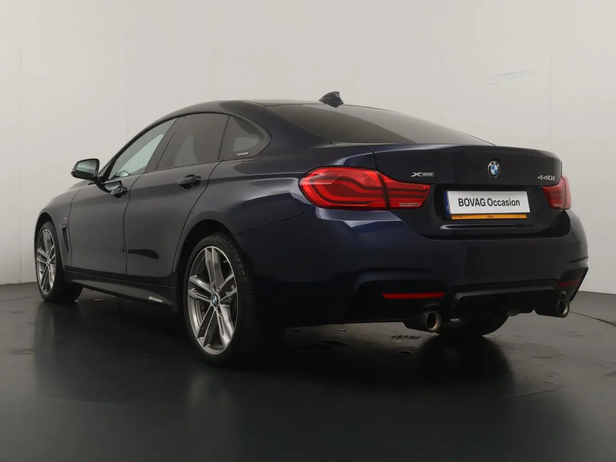 440i xDrive High Executive | BMW Individual leder | Panoramadak | Elektr. Stoelen | Stoelverwarming voor + achter |  Head-Up | Trekhaak |