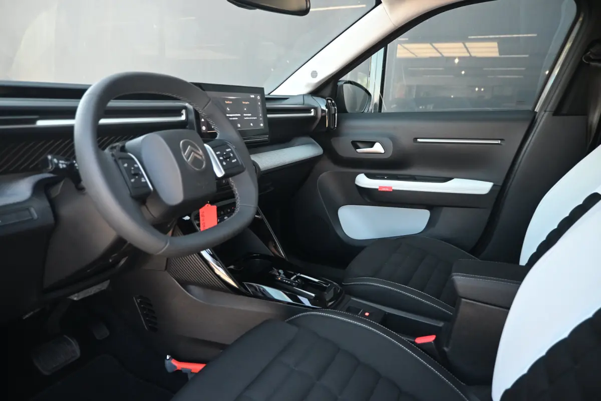 Max 113pk 44 kWh | Navigatie | Achteruitrijcamera | Climate Control | Draadloos telefoonladen | Apple Carplay & Android Auto | !!