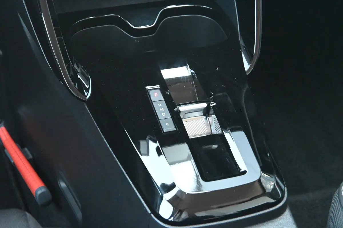 Max 113pk 44 kWh | Navigatie | Achteruitrijcamera | Climate Control | Draadloos telefoonladen | Apple Carplay & Android Auto | !!