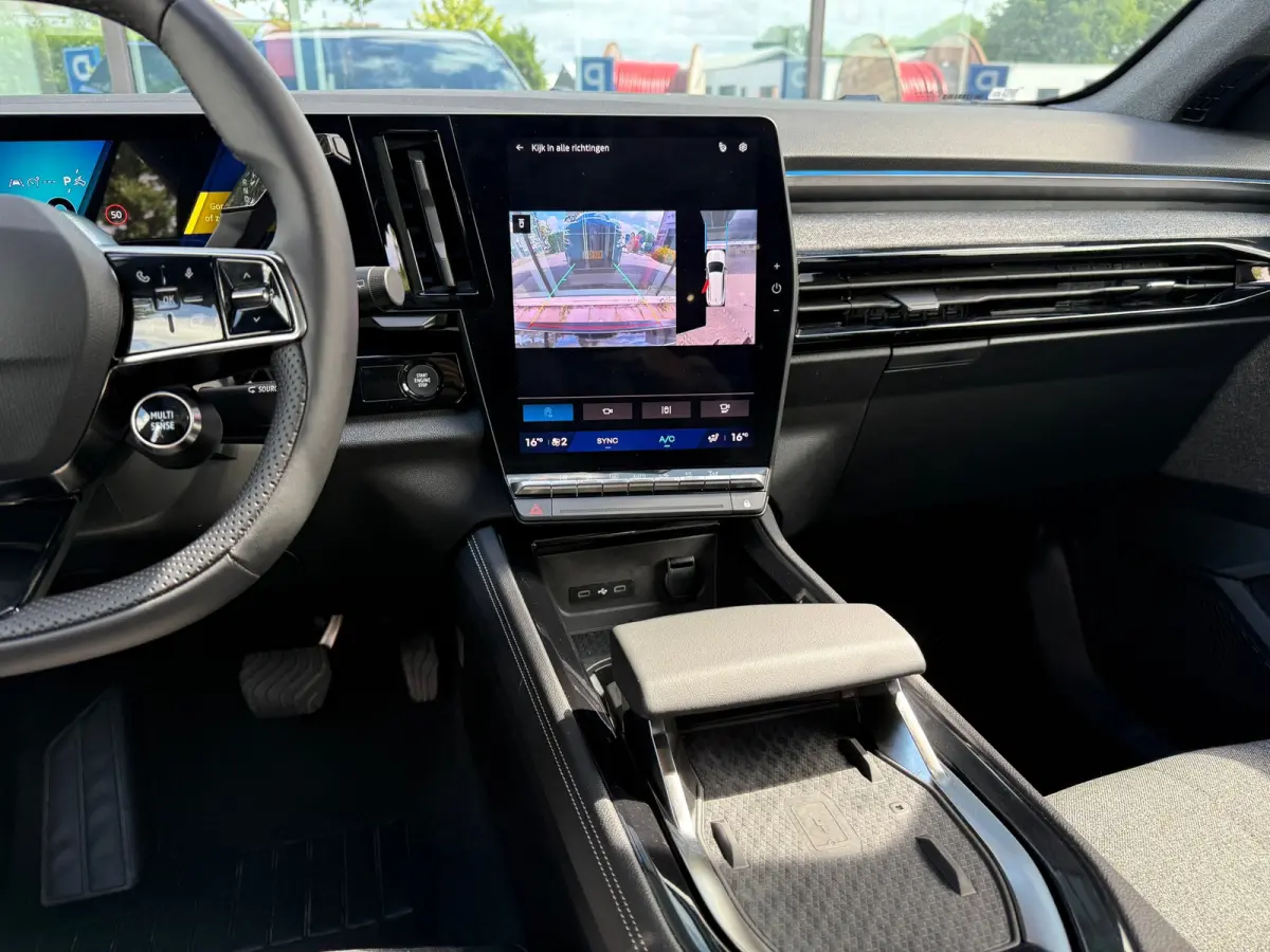 E-Tech full hybrid 200 techno 7p. - Automaat - Panoramadak - Navi - Camera