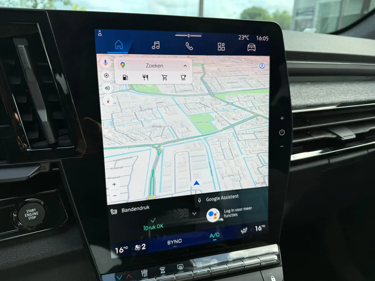 E-Tech full hybrid 200 techno 7p. - Automaat - Panoramadak - Navi - Camera