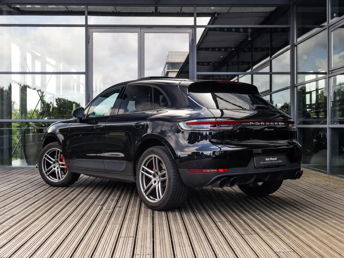 2.0 | PASM LUCHTVERING | PANORAMA/SCHUIF-KANTELDAK | PDLS + | 20 INCH TURBO WIEL | SPORTEINDPIJPEN | PORSCHE DEALER ONDERHOUDEN |