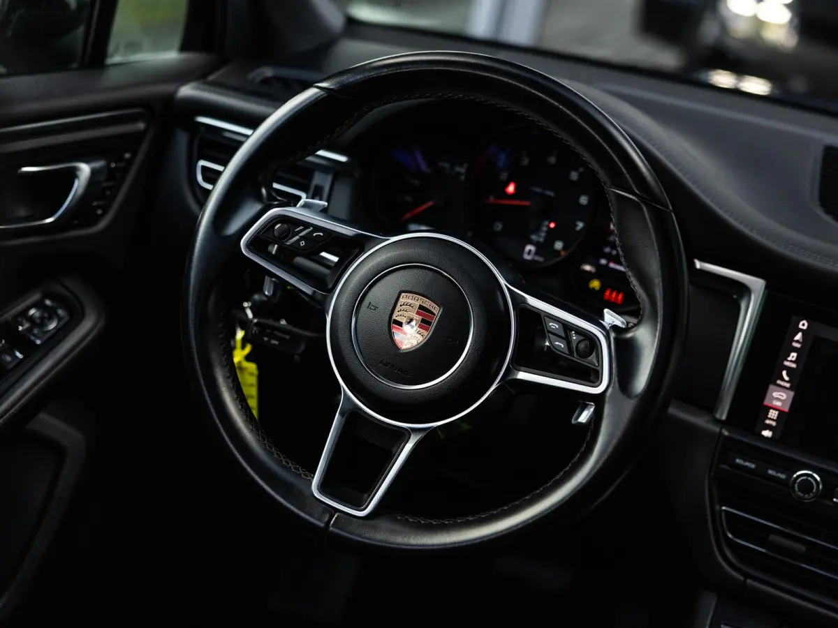 2.0 | PASM LUCHTVERING | PANORAMA/SCHUIF-KANTELDAK | PDLS + | 20 INCH TURBO WIEL | SPORTEINDPIJPEN | PORSCHE DEALER ONDERHOUDEN |