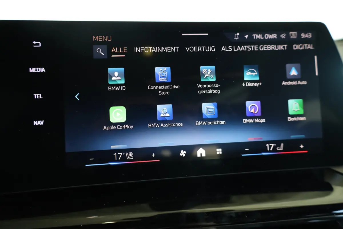 225e xDrive | M Sportpakket | Comfort Access | Harman/Kardon | Panoramadak | Head-Up Display