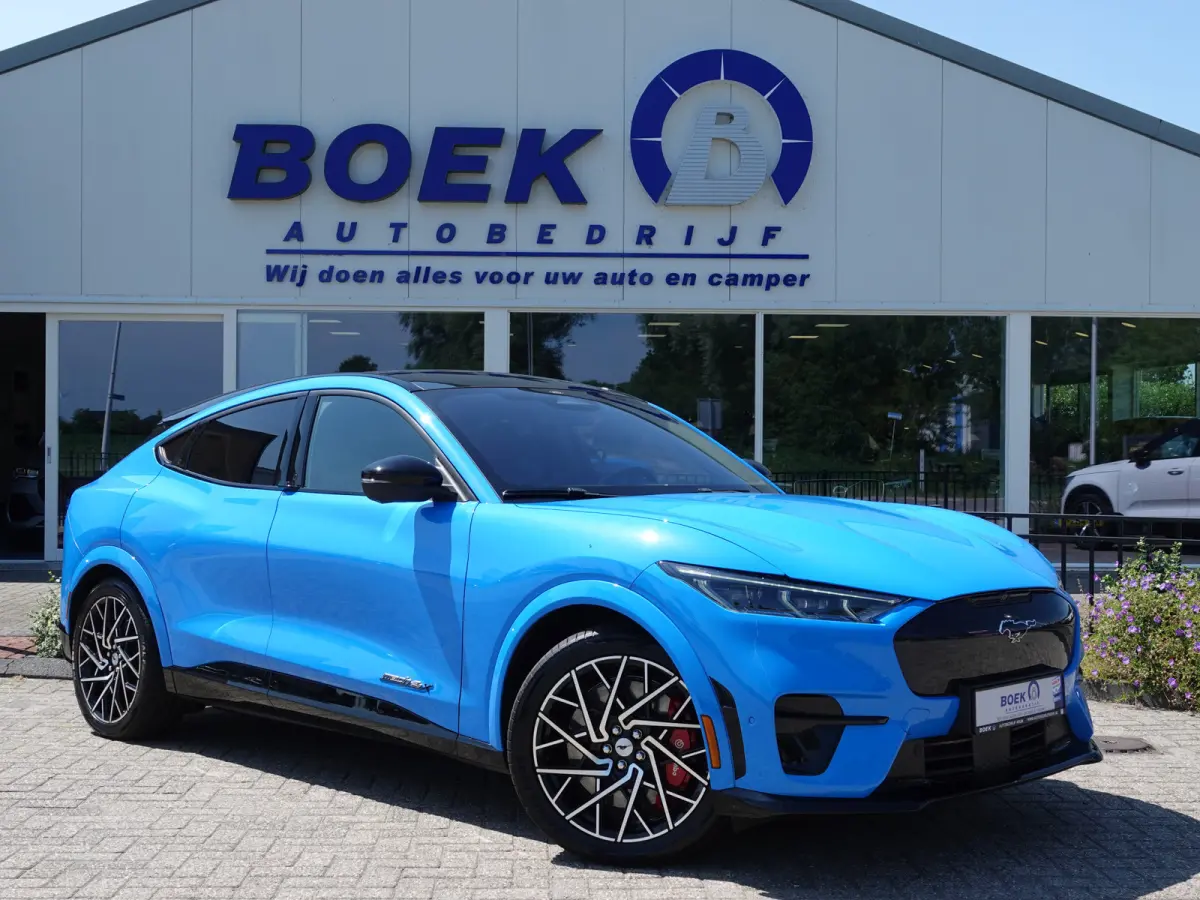 GT Extended AWD 91 kWh 487PK PANO | BLIS | ADAPT. CRUISE | WINTERPACK