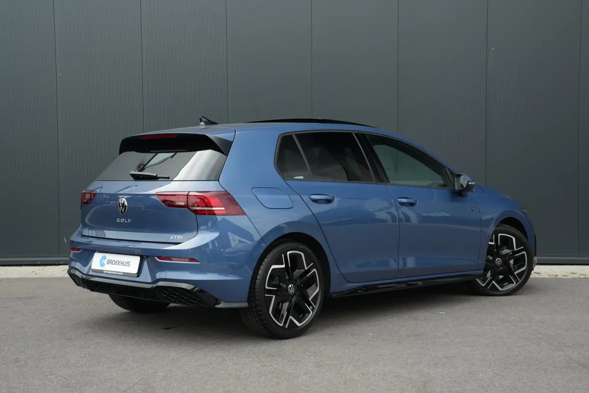 1.5 eTSI R-Line Edition | Panorama | Harman & Kardon | HUD | Sportonderstel | Dodehoek Detectie |