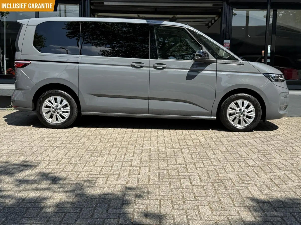 1.5 style 7p*Aut*ACC*Navi*Netto 32231.-