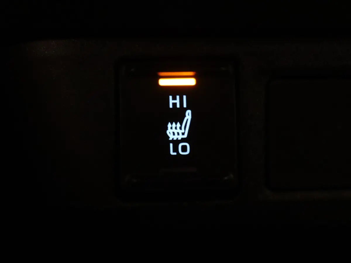1.5 Hybrid Executive Head-up display | JBL