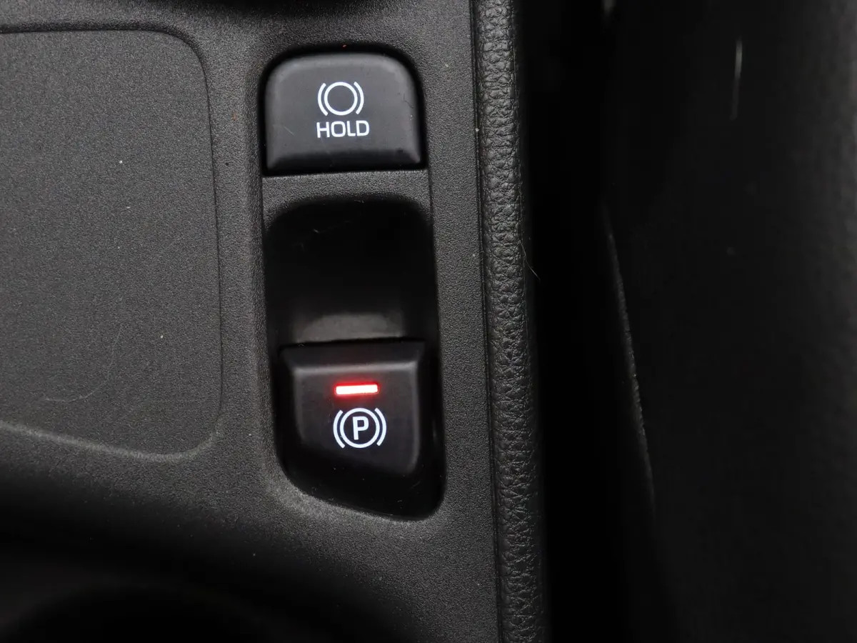 1.5 Hybrid Executive Head-up display | JBL