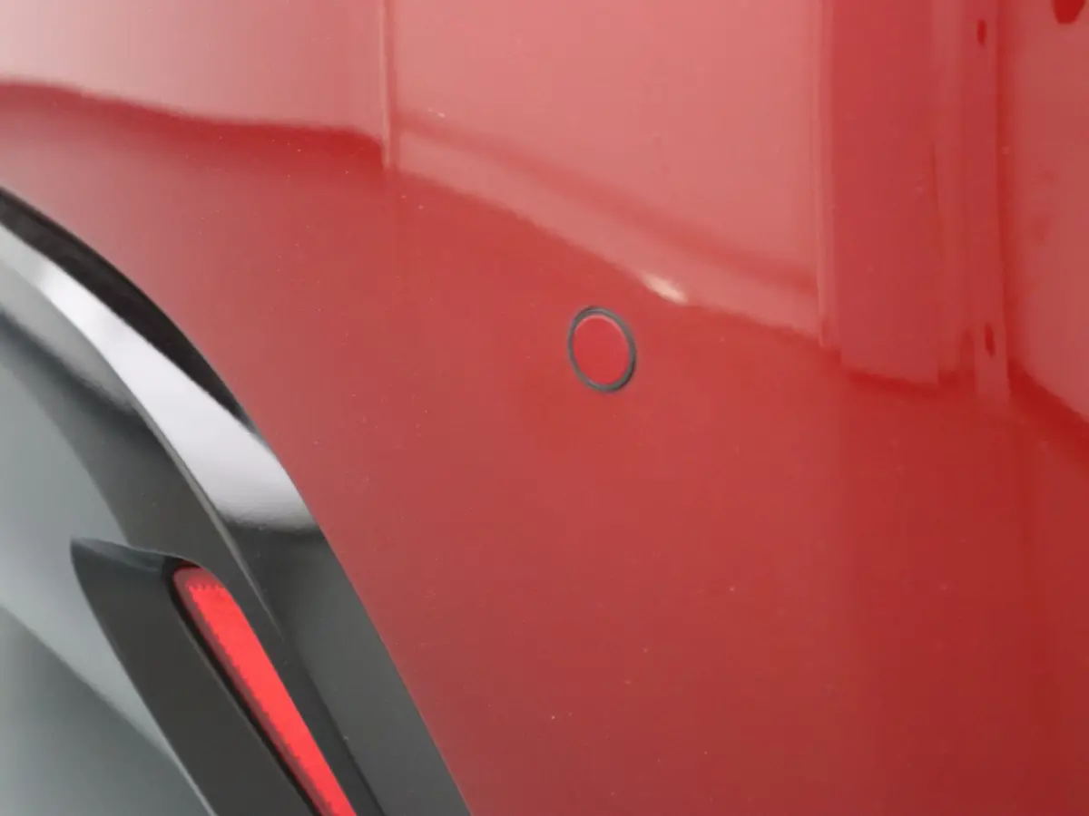 1.5 Hybrid Executive Head-up display | JBL
