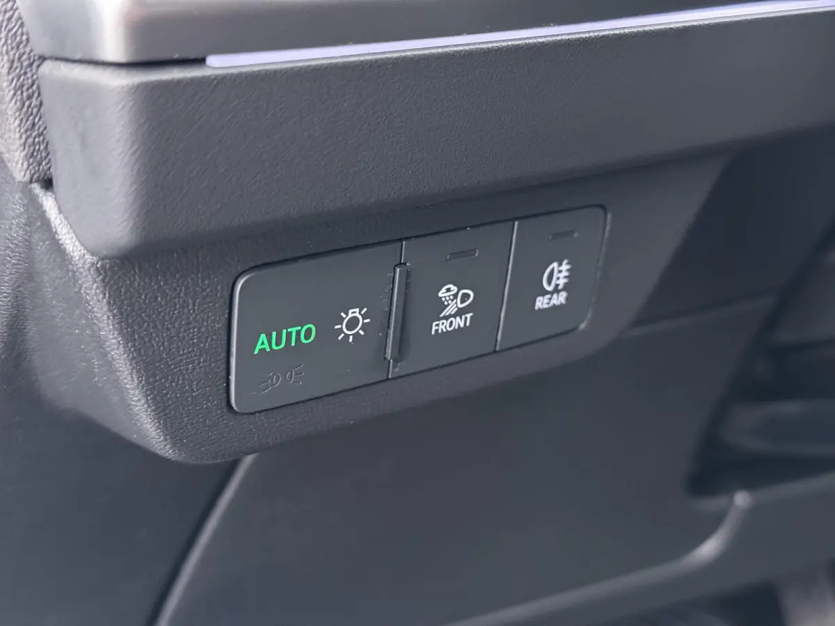 45 Edition 82 kWh VAN: 44.900,- VOOR: 41.877,- UW HERFSTVOORDEEL: 3.023,- S-LINE| 10.000KM! | STOELVERWARMING| ELEKTRISCHE ACHTERKLEP| ACHTERUITRIJCAMERA | MATRIX LED|