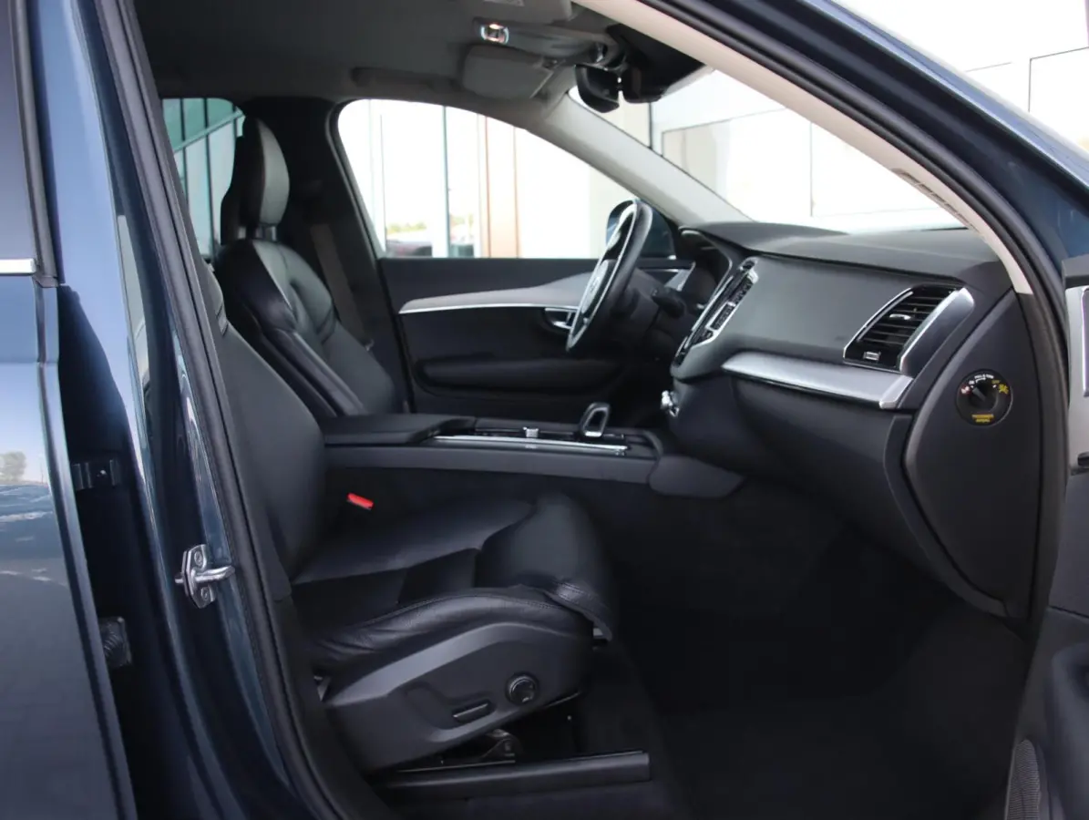 2.0 T8 Recharge AWD 391PK Inscription 7 persoons | SOH 94%