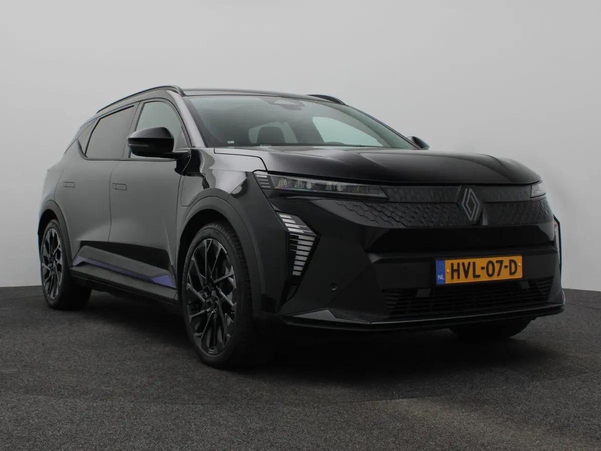 esprit Alpine 220 pk long range | SoH 99% | pack advanced driving assist & augmented vision | Panoramadak | Harman Kardon |