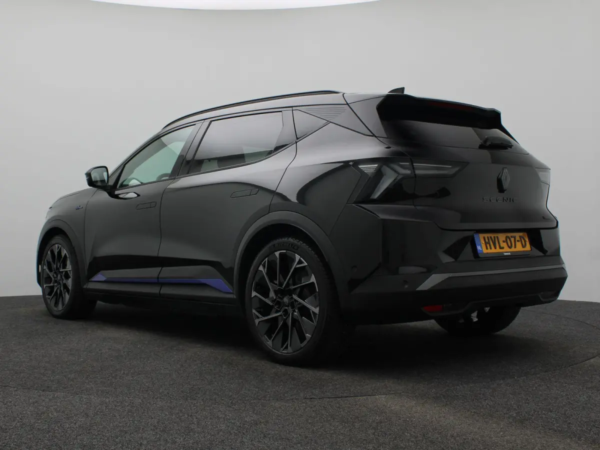 esprit Alpine 220 pk long range | SoH 99% | pack advanced driving assist & augmented vision | Panoramadak | Harman Kardon |