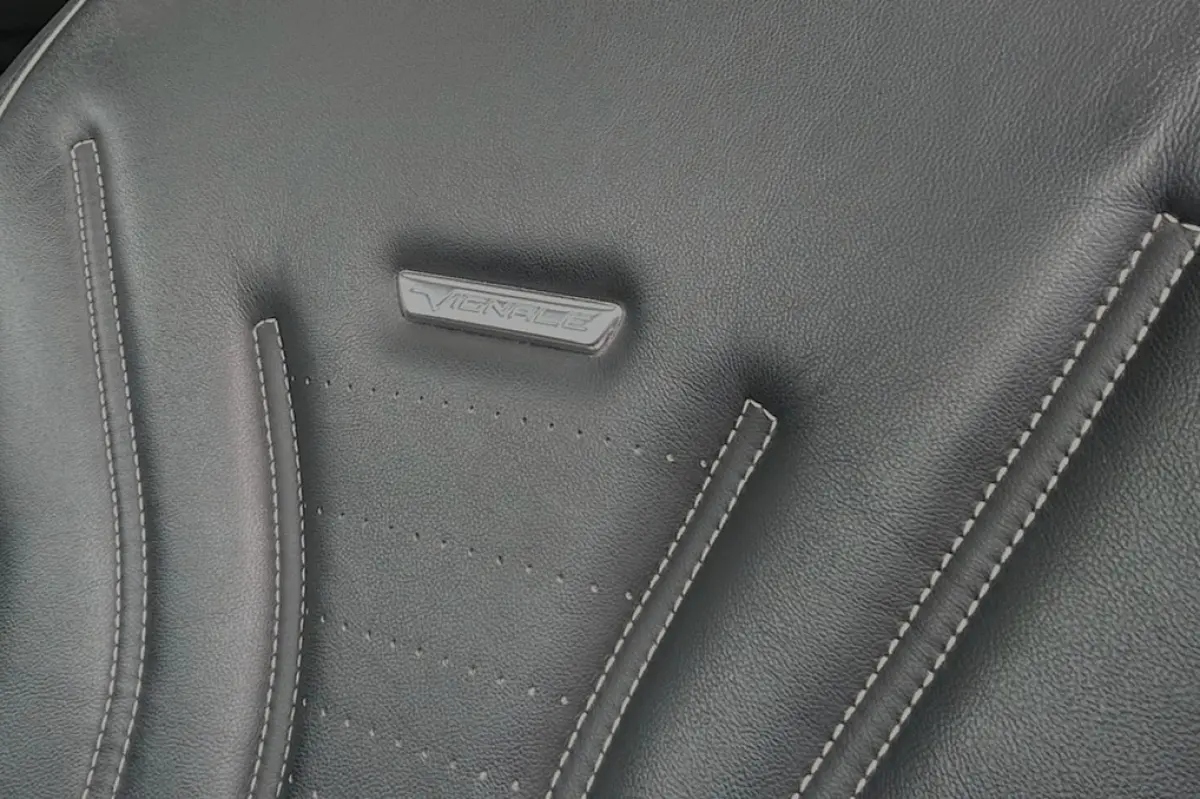 1.0 EcoBoost Vignale FULL OPTIONS!