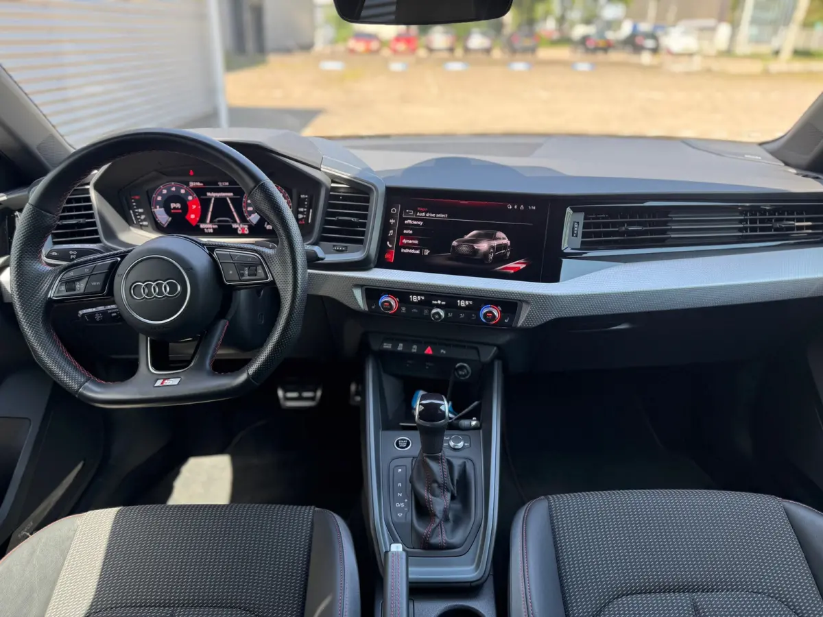 40 TFSI 206PK S-Line edition one