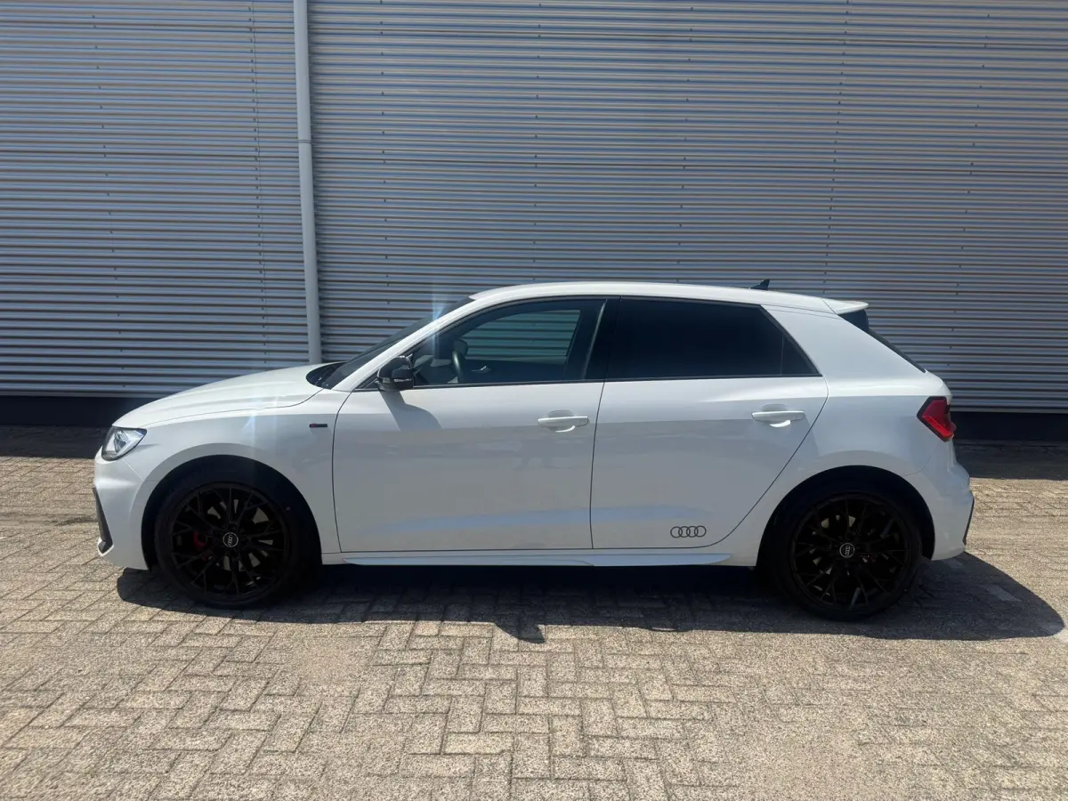 40 TFSI 206PK S-Line edition one