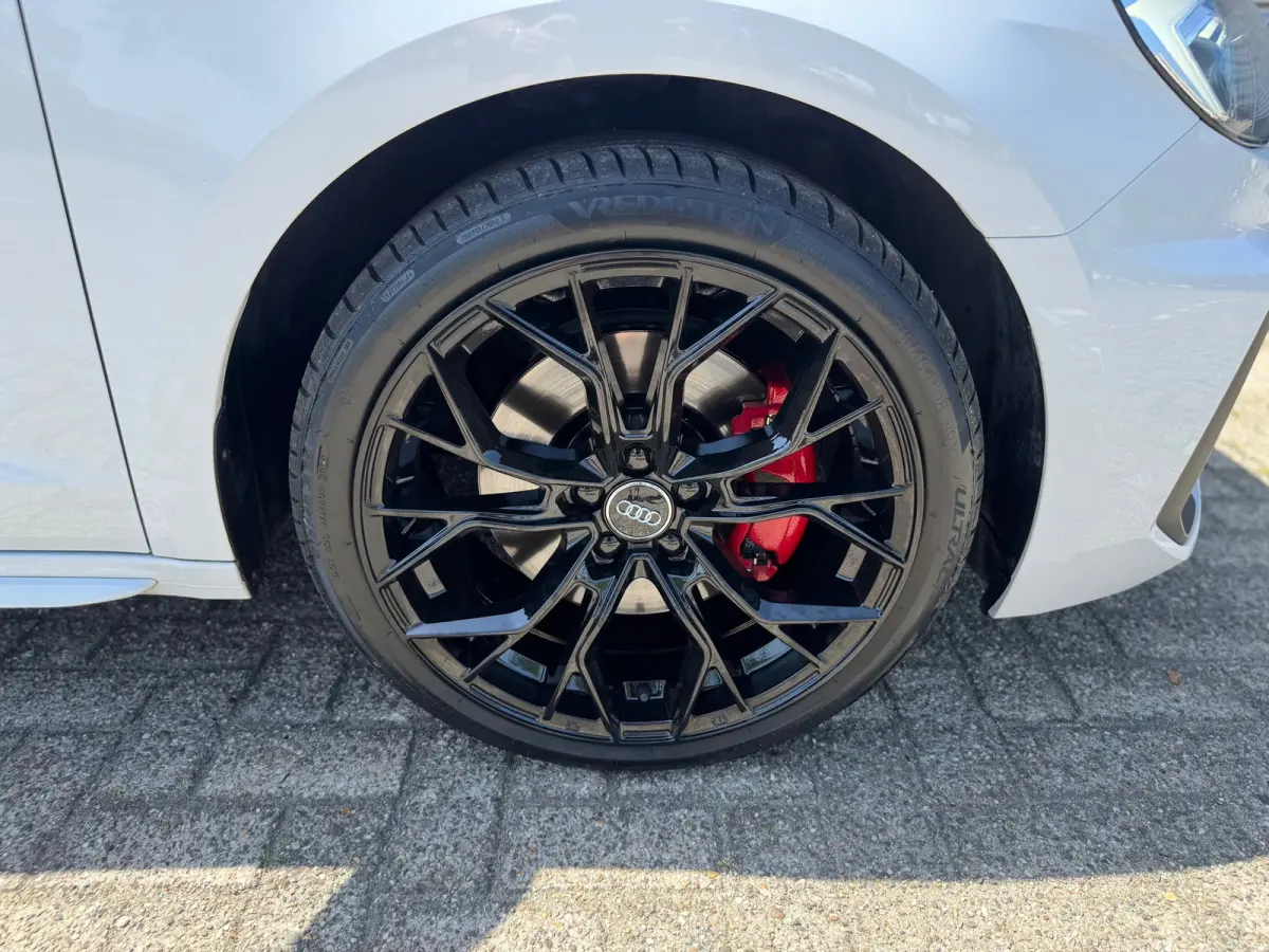 40 TFSI 206PK S-Line edition one