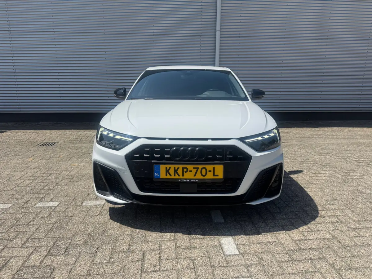 40 TFSI S Line edition one