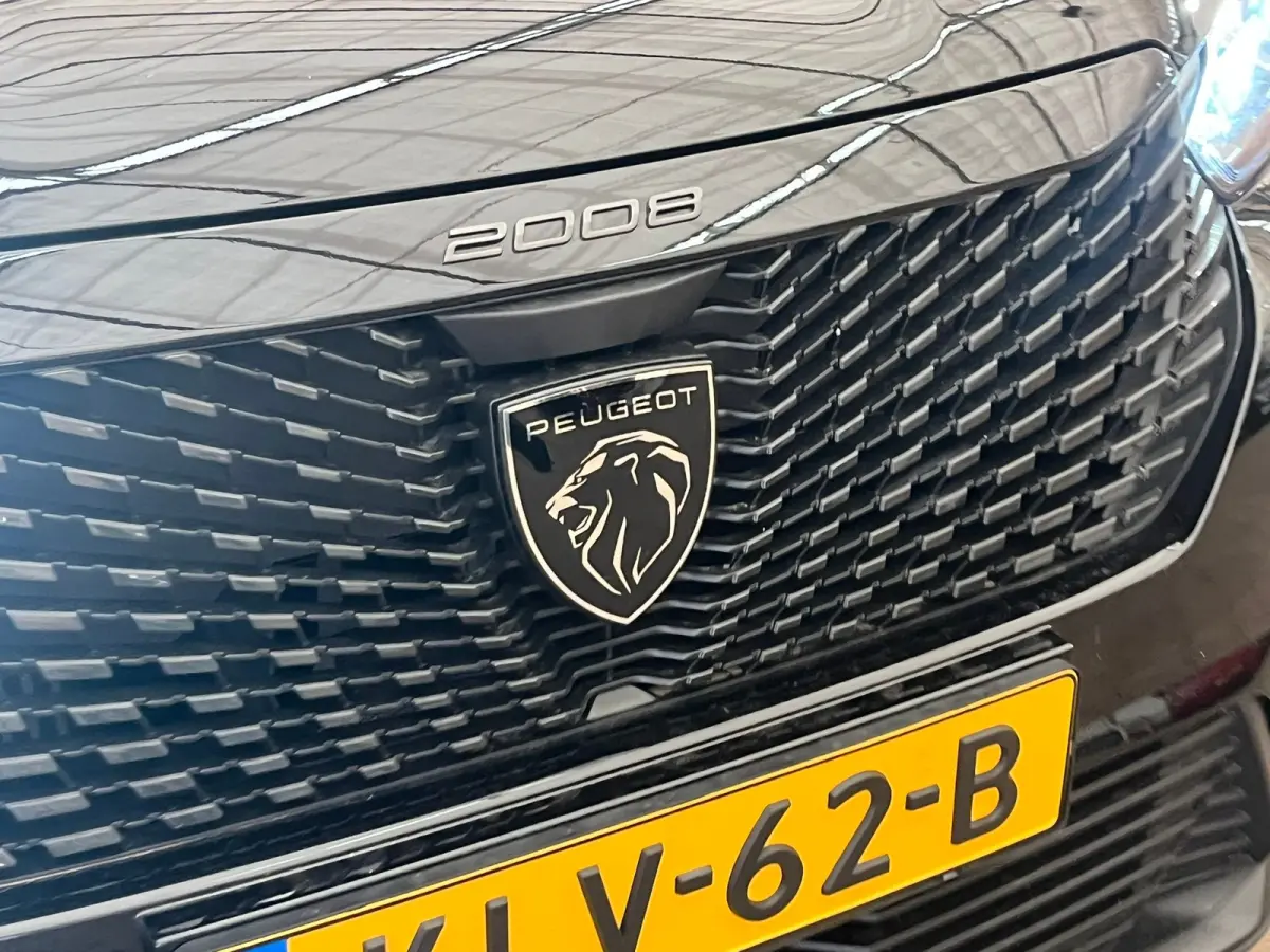 1.2 Hybrid 136 Style Climate | Carplay | Cruise | Parkeersensoren Achter | LED | DAB | Airco (automatisch) | Apple Carplay/Android Auto|telefoonintegratie premium | Centrale deurvergrendelin