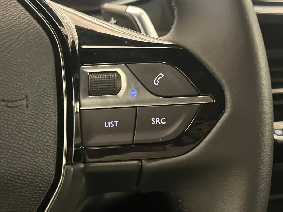 1.2 Hybrid 136 Style Climate | Carplay | Cruise | Parkeersensoren Achter | LED | DAB | Airco (automatisch) | Apple Carplay/Android Auto|telefoonintegratie premium | Centrale deurvergrendelin