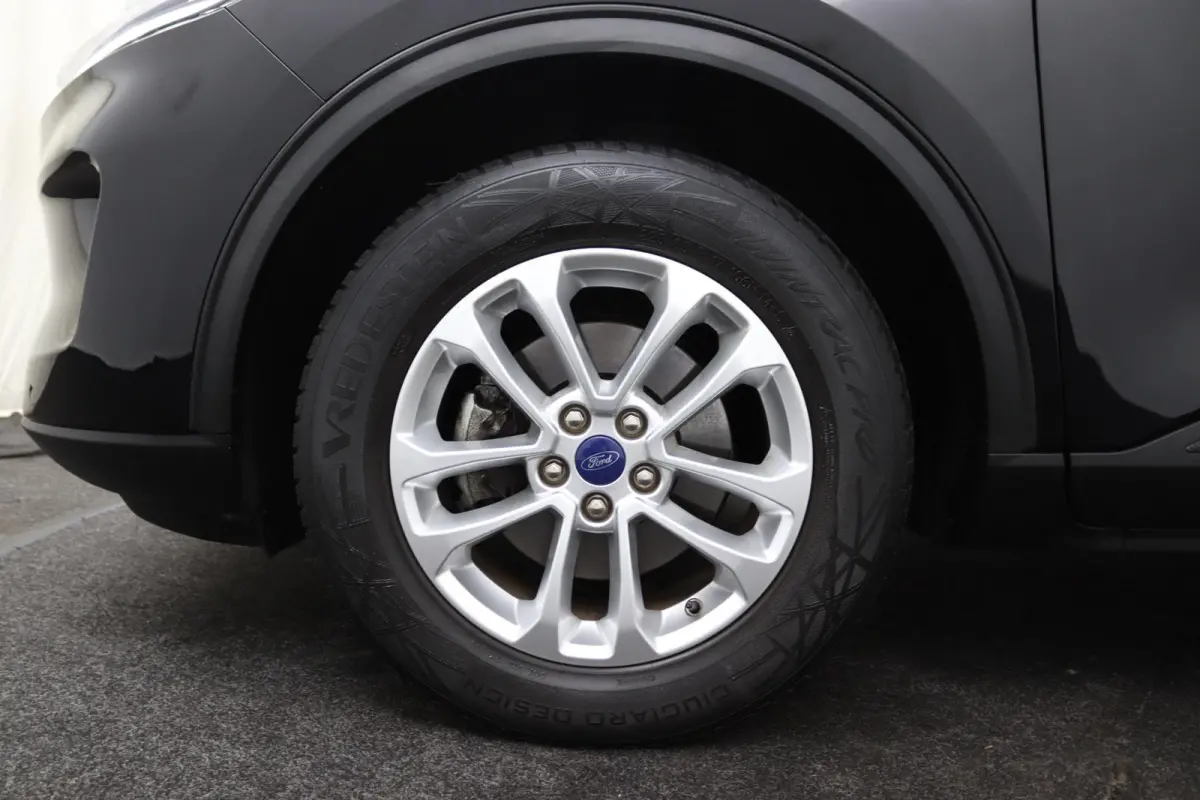 1.5 EcoBoost Titanium*LED*CAM*NAVI*ECC*LANE ASSIST