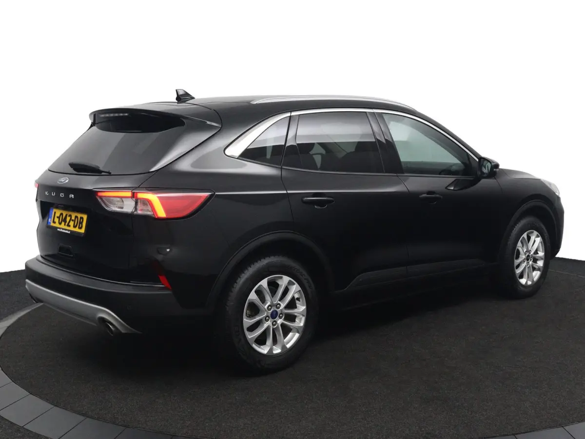 1.5 EcoBoost Titanium*LED*CAM*NAVI*ECC*LANE ASSIST