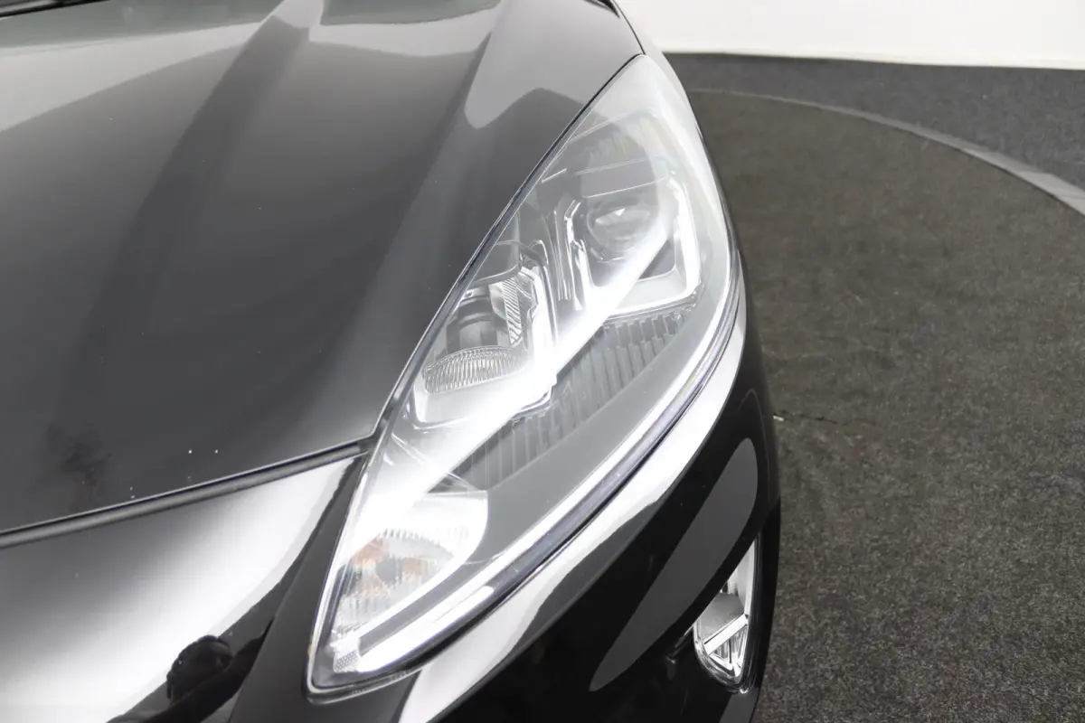 1.5 EcoBoost Titanium*LED*CAM*NAVI*ECC*LANE ASSIST