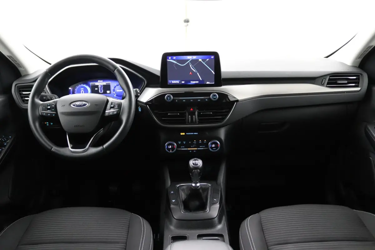 1.5 EcoBoost Titanium*LED*CAM*NAVI*ECC*LANE ASSIST
