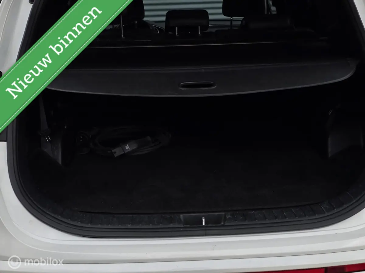 1.6 T-GDI HEV Premium Plus Sky 7p.