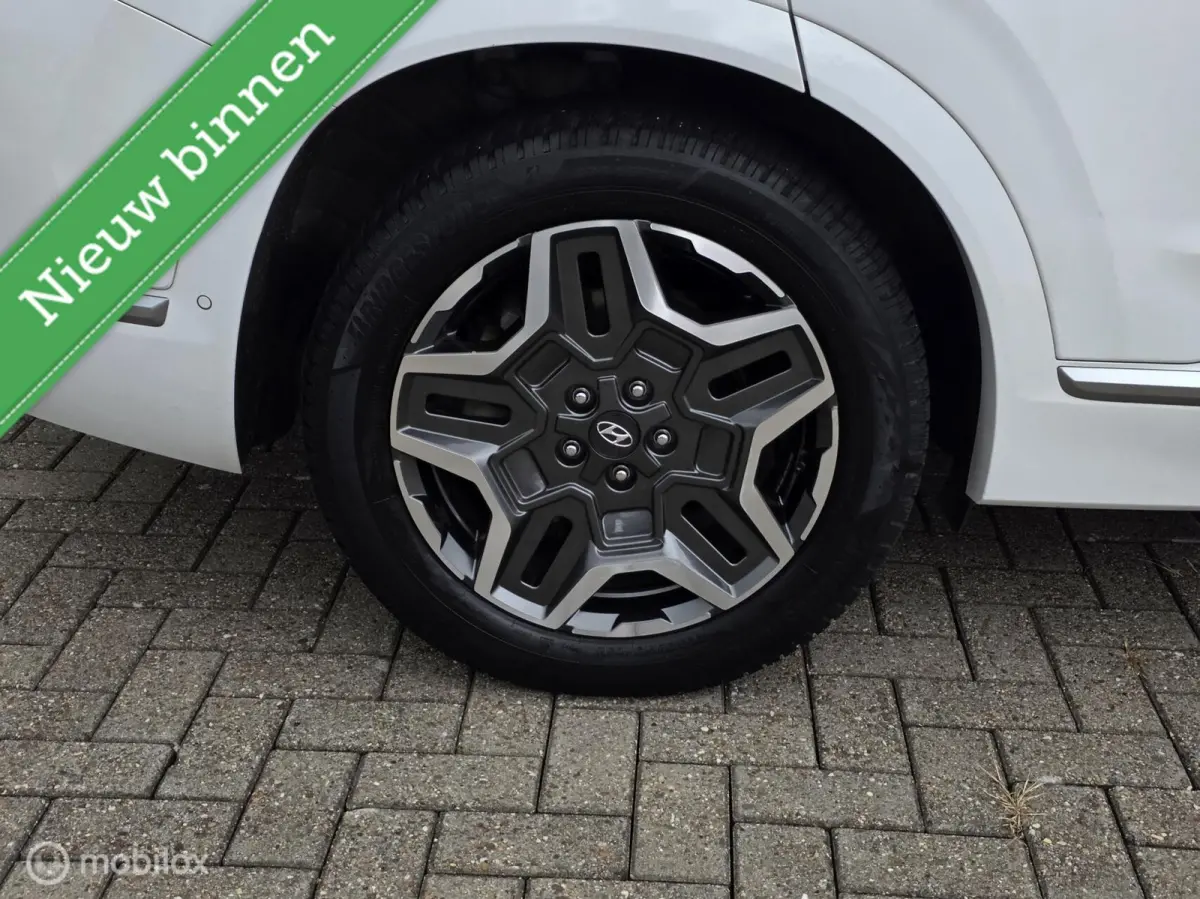 1.6 T-GDI HEV Premium Plus Sky 7p.