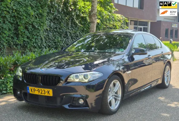 M Sport Edition High Executive Schuifdak Adaptieve Cruise Control Virtual Dash NAP 520i M Sport Edition High Executive