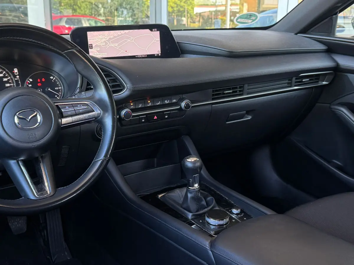 2.0 e-SkyActiv-X M Hybrid 186 Airco / Navi / LM-Velgen / Audio