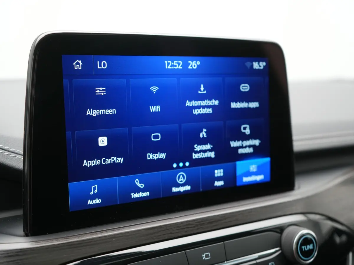 2.5 Vignale PHEV 225pk Dealer O.H | Panodak | Head Up | Bang & Olufsen | Adaptive Cruise | 360 Camera | Lederen Sportstoelen Memory & Verwarmd | BLIS | Keyless | Apple Carplay | Pilot Assist
