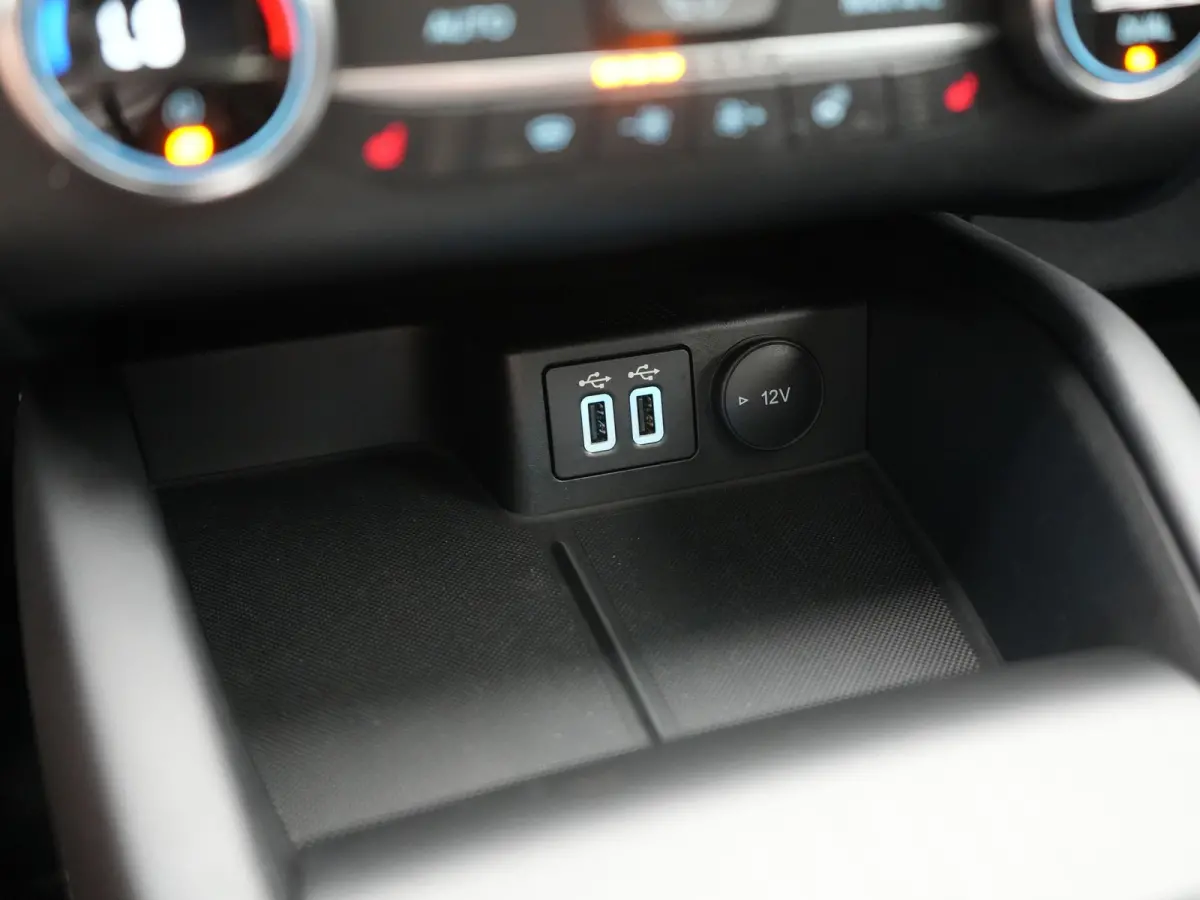 2.5 Vignale PHEV 225pk Dealer O.H | Trekhaak Af Fabriek | Panodak | Adaptive Cruise | 360 Camera | Bang & Olufsen | Head Up | Lederen Sportstoelen Memory & Verwarmd | Pilot Assist | Sfeerver