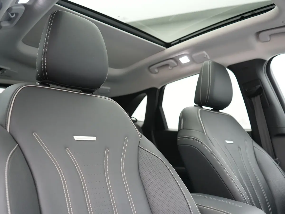 2.5 Vignale PHEV 225pk Dealer O.H | Trekhaak Af Fabriek | Panodak | Adaptive Cruise | 360 Camera | Bang & Olufsen | Head Up | Lederen Sportstoelen Memory & Verwarmd | Pilot Assist | Sfeerver