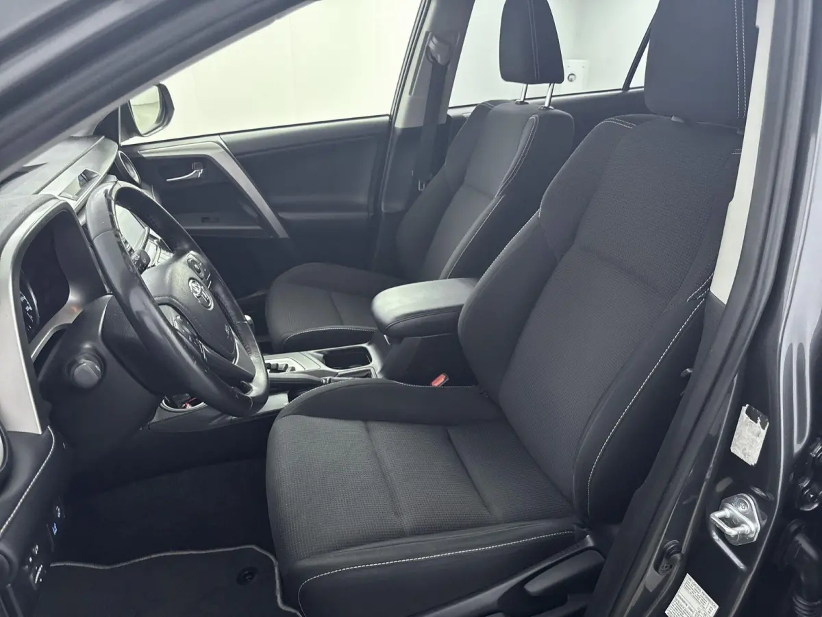 2.5 Hybrid Executive | Trekhaak | Cruise Control | Achteruitrijcamera | Stoel+Stuurverwarming | Lane Assist | Keyless | lichtmetalen velgen 18" |