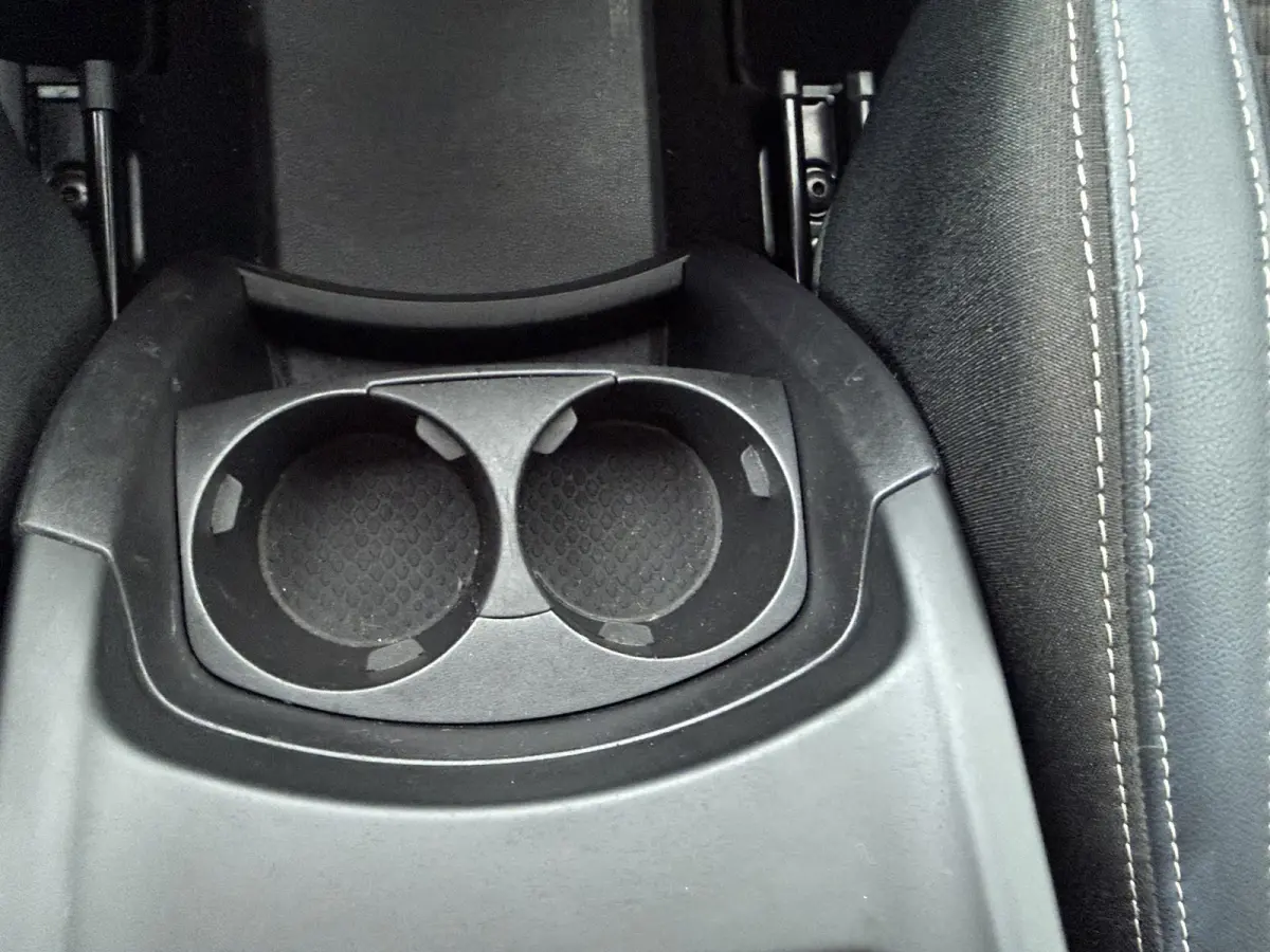TCe 130 Intens | Trekhaak | Achteruitrijcamera | Apple CarPlay |