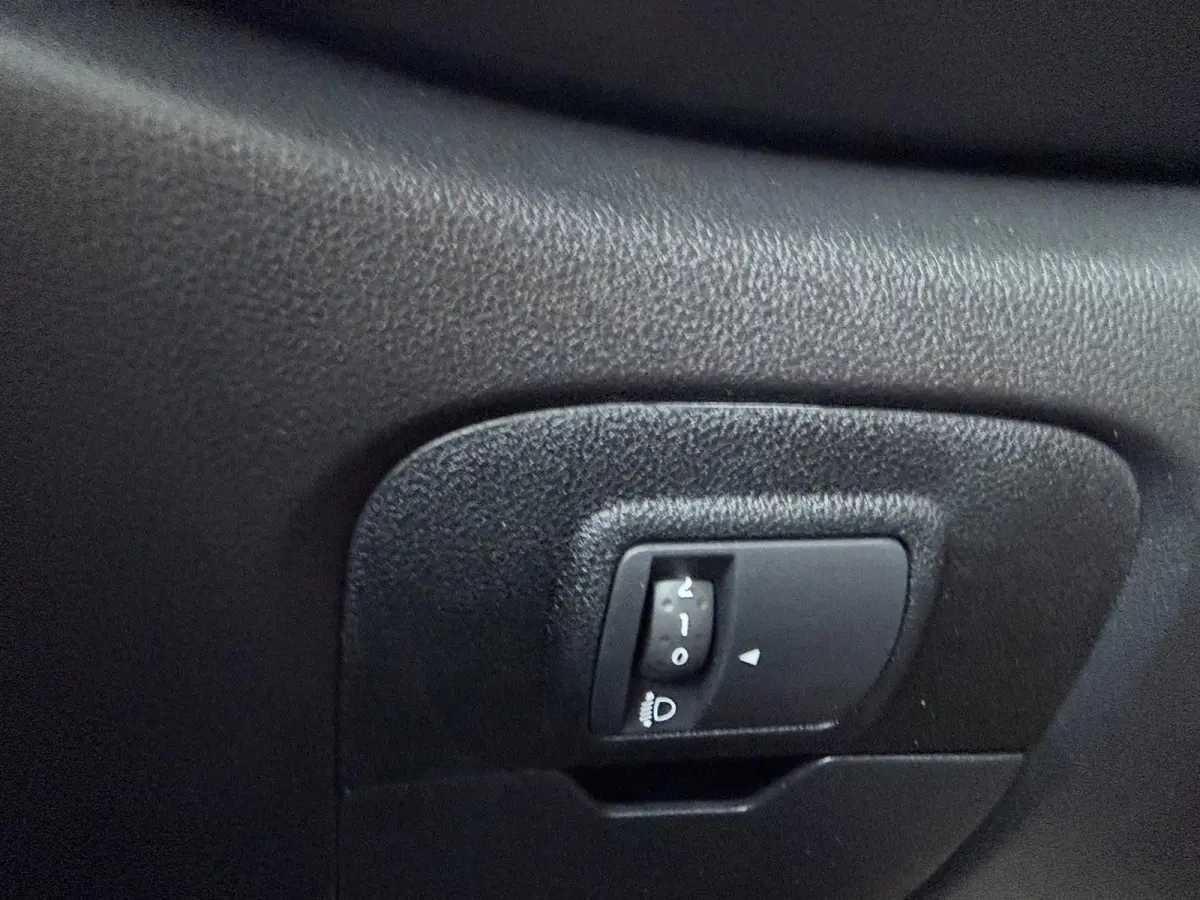TCe 130 Intens | Trekhaak | Achteruitrijcamera | Apple CarPlay |