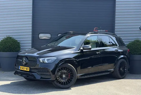 400 d 4MATIC AMG | Panoramadak | 360* Camera | 22 Inch Lichtmetalen Velgen | Burmester |