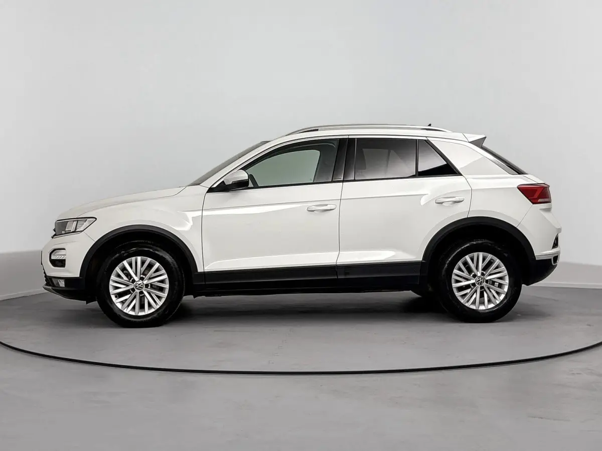 1.0 TSI Style Business Airco | Apple Carplay | Android Auto | Bluetooth | Buitenspiegels Elektrisch Verstel- en Verwarmbaar | Cruise Control Adaptief | Dakrails | Elektrisch Bedienbare Achte