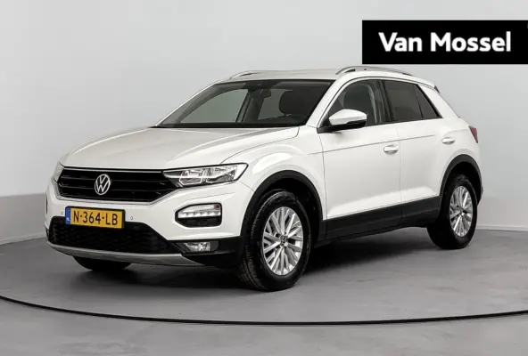 1.0 TSI Style Business Airco | Apple Carplay | Android Auto | Bluetooth | Buitenspiegels Elektrisch Verstel- en Verwarmbaar | Cruise Control Adaptief | Dakrails | Elektrisch Bedienbare Achte