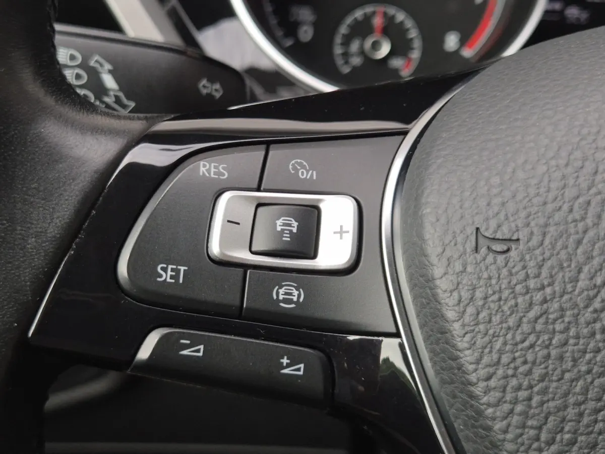 1.5 TSI Comfortline 7 persoons uitvoering! Lm velgen/ Trekhaak.