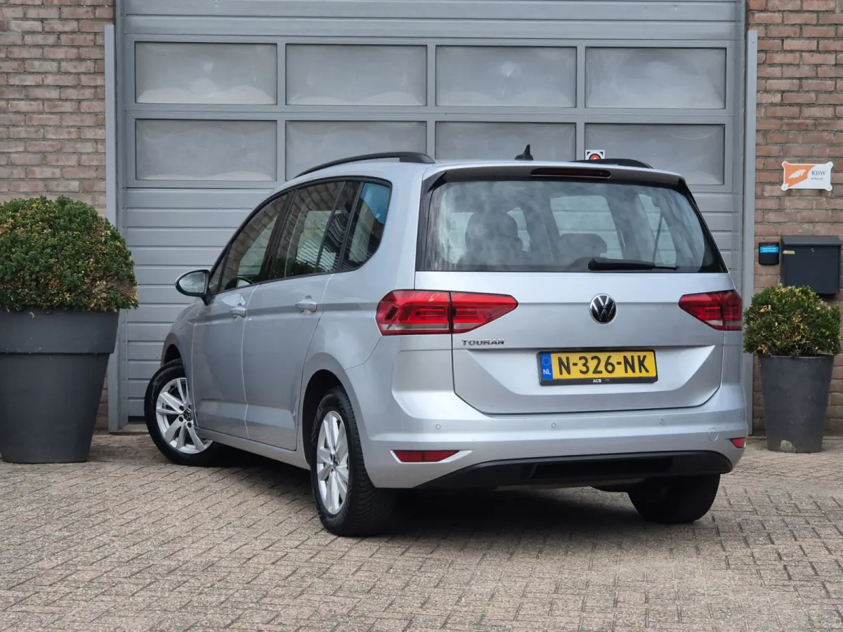 1.5 TSI Comfortline 7 persoons uitvoering! Lm velgen/ Trekhaak.