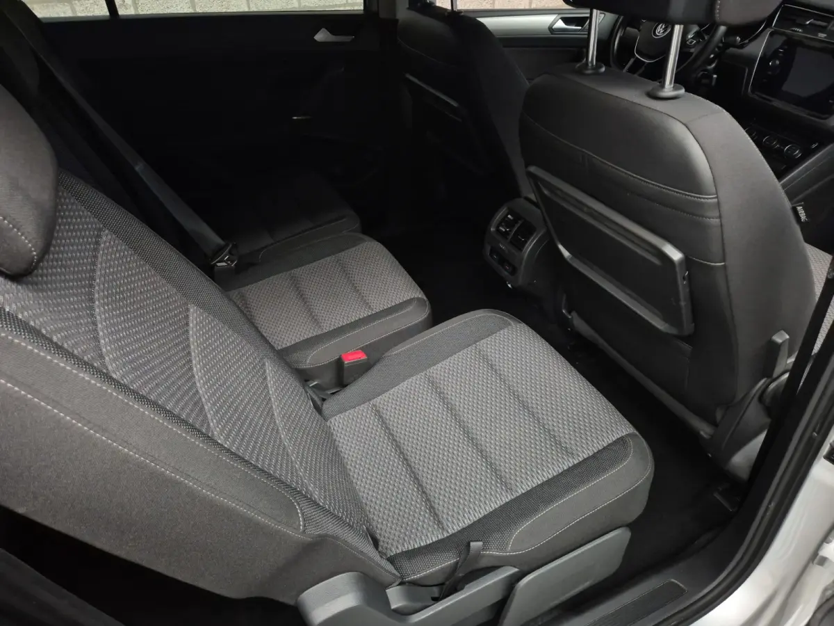 1.5 TSI Comfortline 7 persoons uitvoering! Lm velgen/ Trekhaak.