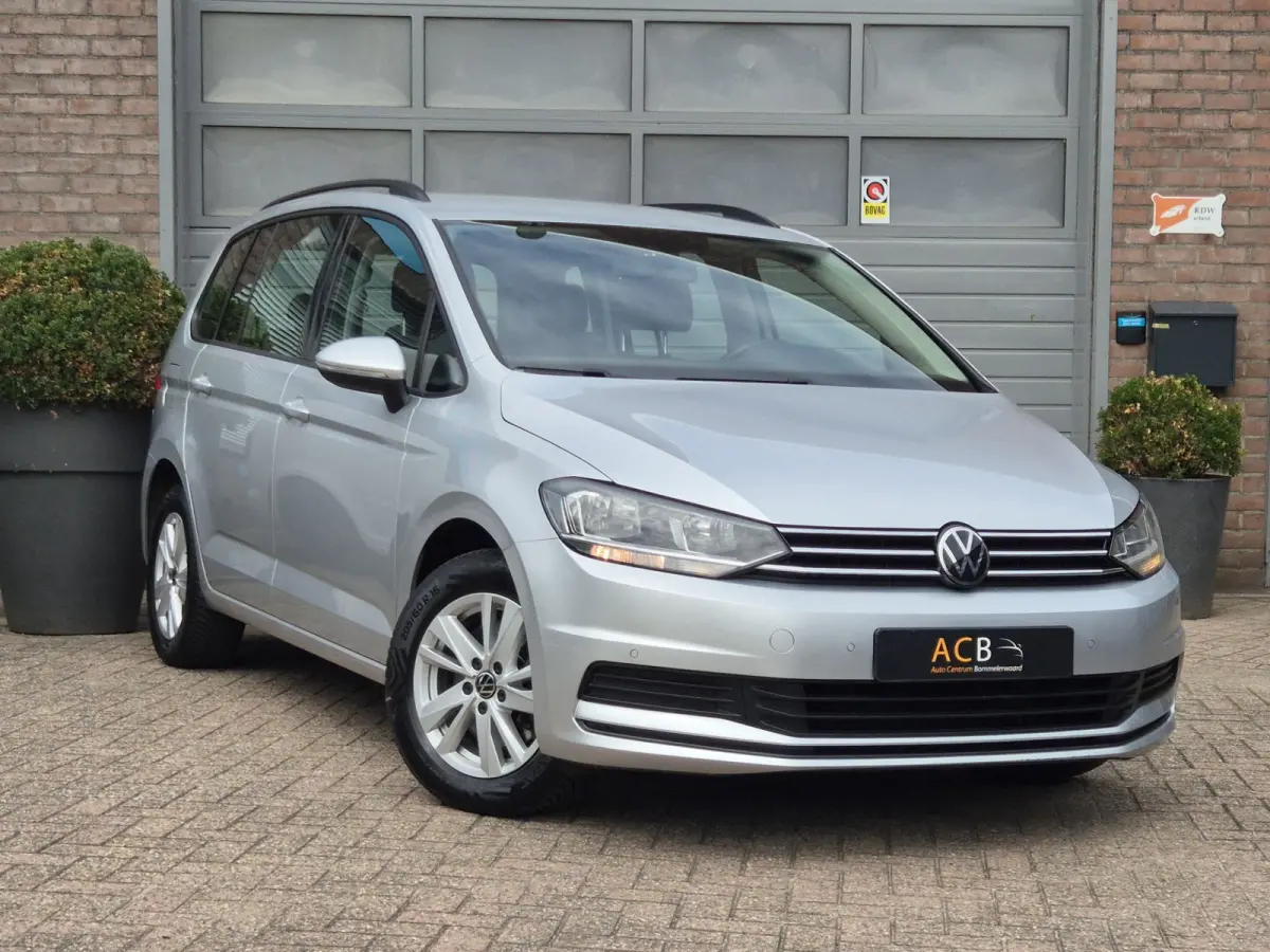1.5 TSI Comfortline 7 persoons uitvoering! Lm velgen/ Trekhaak.