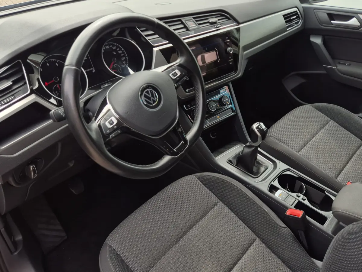 1.5 TSI Comfortline 7 persoons uitvoering! Lm velgen/ Trekhaak.