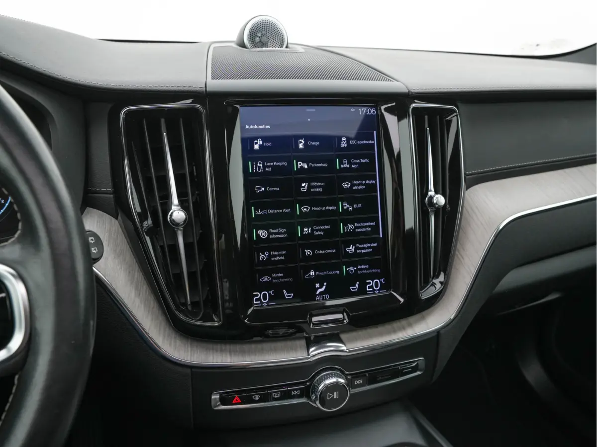 2.0 T8 Twin Engine Inscription AWD (Plug-In) *PANO | LEATHER | FULL-LED | BOWERS&WILKINS | MEMORY-PACK | BLINDSPOT | DIGI-COCKPIT | HEATED-COMFORTSEATS | TOPVIEW | NAVI-FULLMAP | ECC | PDC |