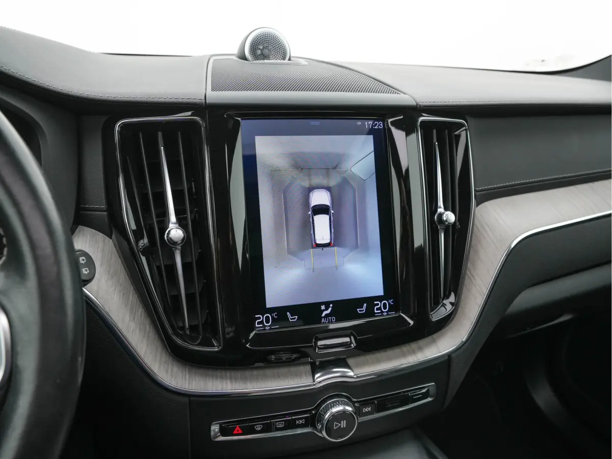 2.0 T8 Twin Engine Inscription AWD (Plug-In) *PANO | LEATHER | FULL-LED | BOWERS&WILKINS | MEMORY-PACK | BLINDSPOT | DIGI-COCKPIT | HEATED-COMFORTSEATS | TOPVIEW | NAVI-FULLMAP | ECC | PDC |
