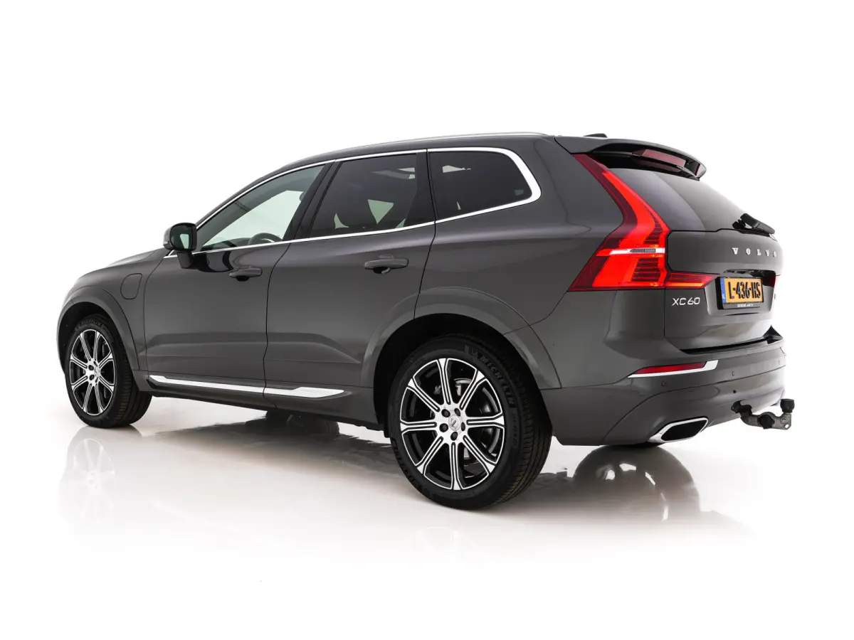 2.0 T8 Twin Engine Inscription AWD (Plug-In) *PANO | LEATHER | FULL-LED | BOWERS&WILKINS | MEMORY-PACK | BLINDSPOT | DIGI-COCKPIT | HEATED-COMFORTSEATS | TOPVIEW | NAVI-FULLMAP | ECC | PDC |